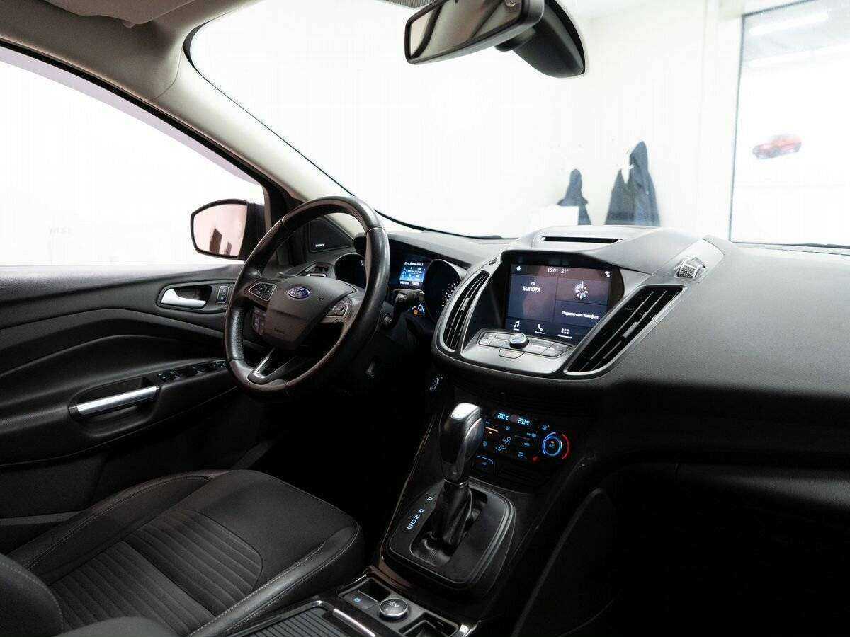 Ford Kuga, 2018 Фото №17