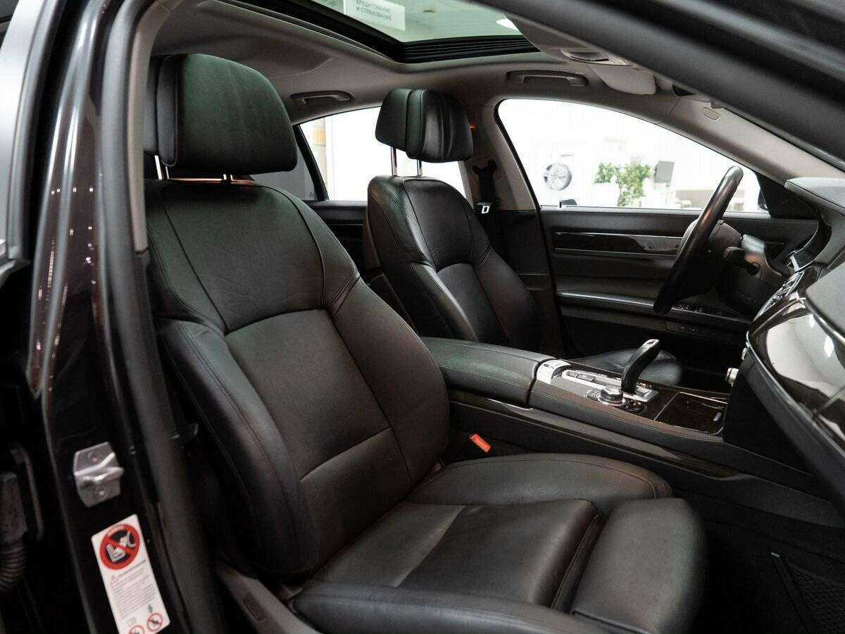 BMW 7 серии 740d xDrive, 2013 Фото №11