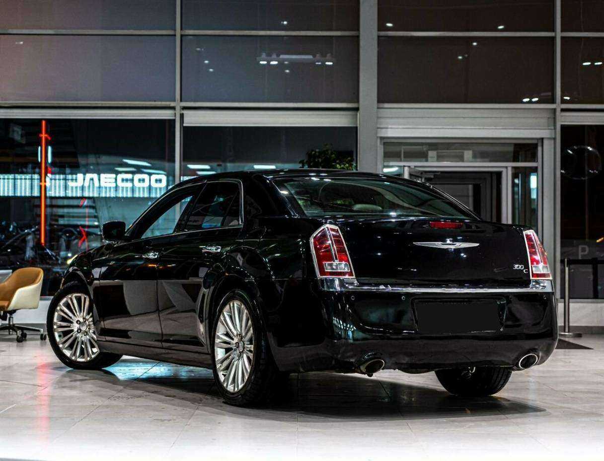 Chrysler 300C, 2012 Фото №4
