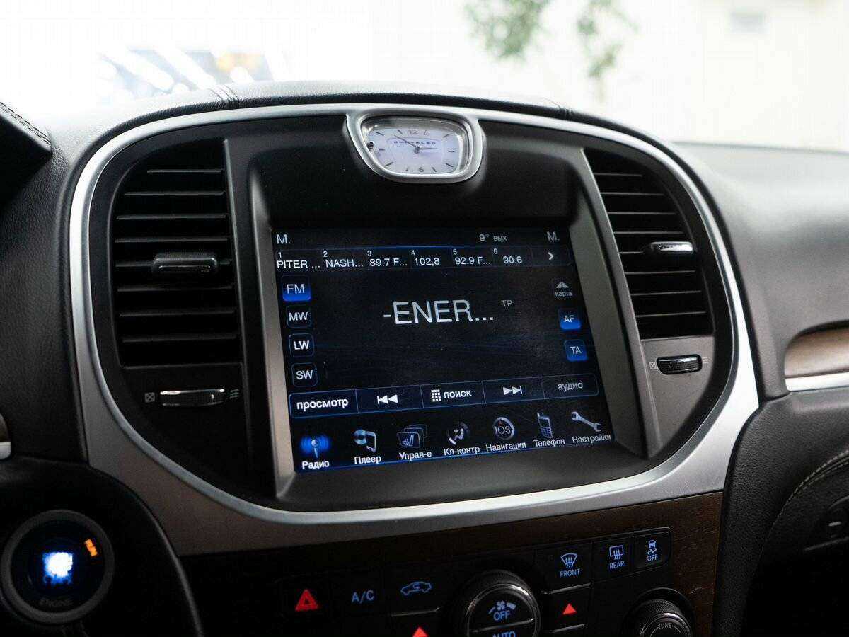 Chrysler 300C, 2012 Фото №12