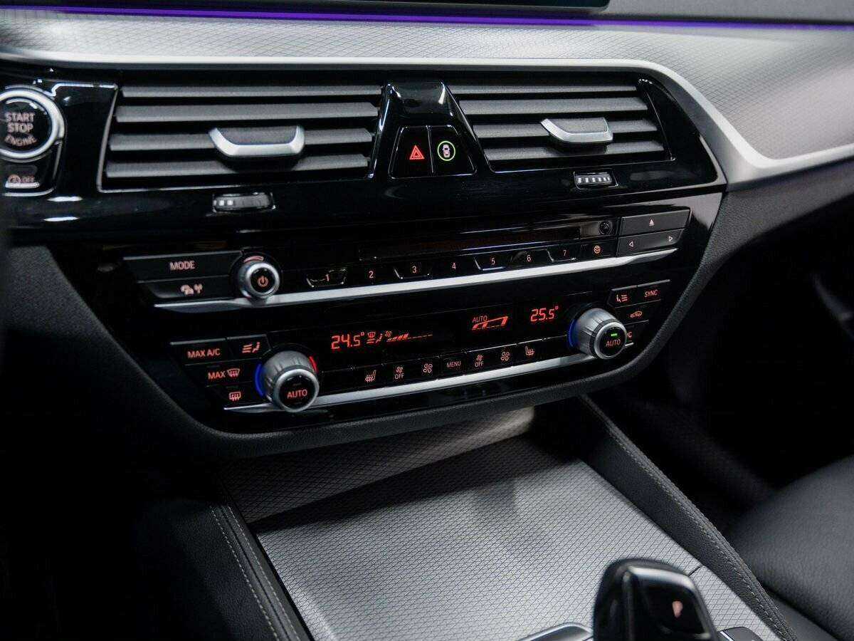 BMW 6 серии Gran Turismo 630d xDrive, 2018 Фото №23