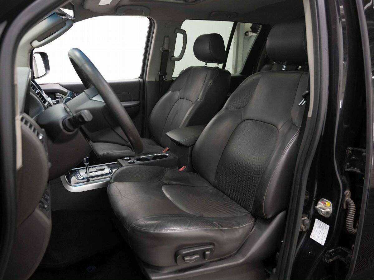 Nissan Pathfinder, 2011 Фото №11