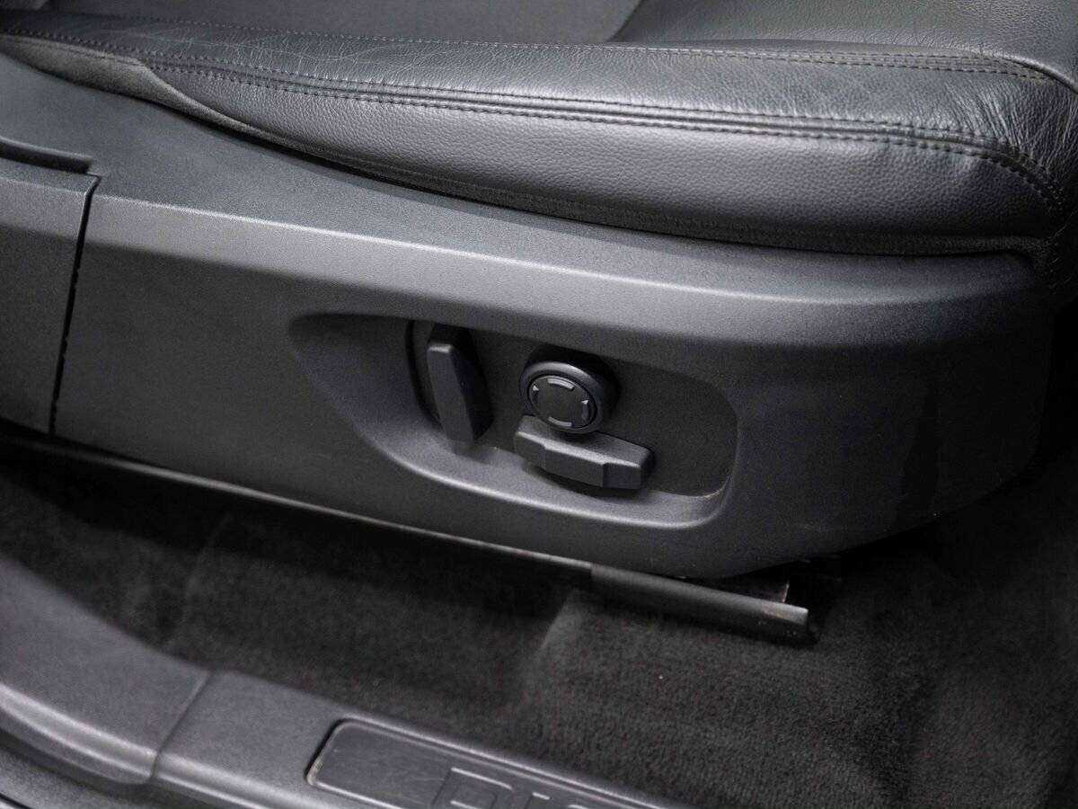 Land Rover Discovery Sport, 2015 Фото №10