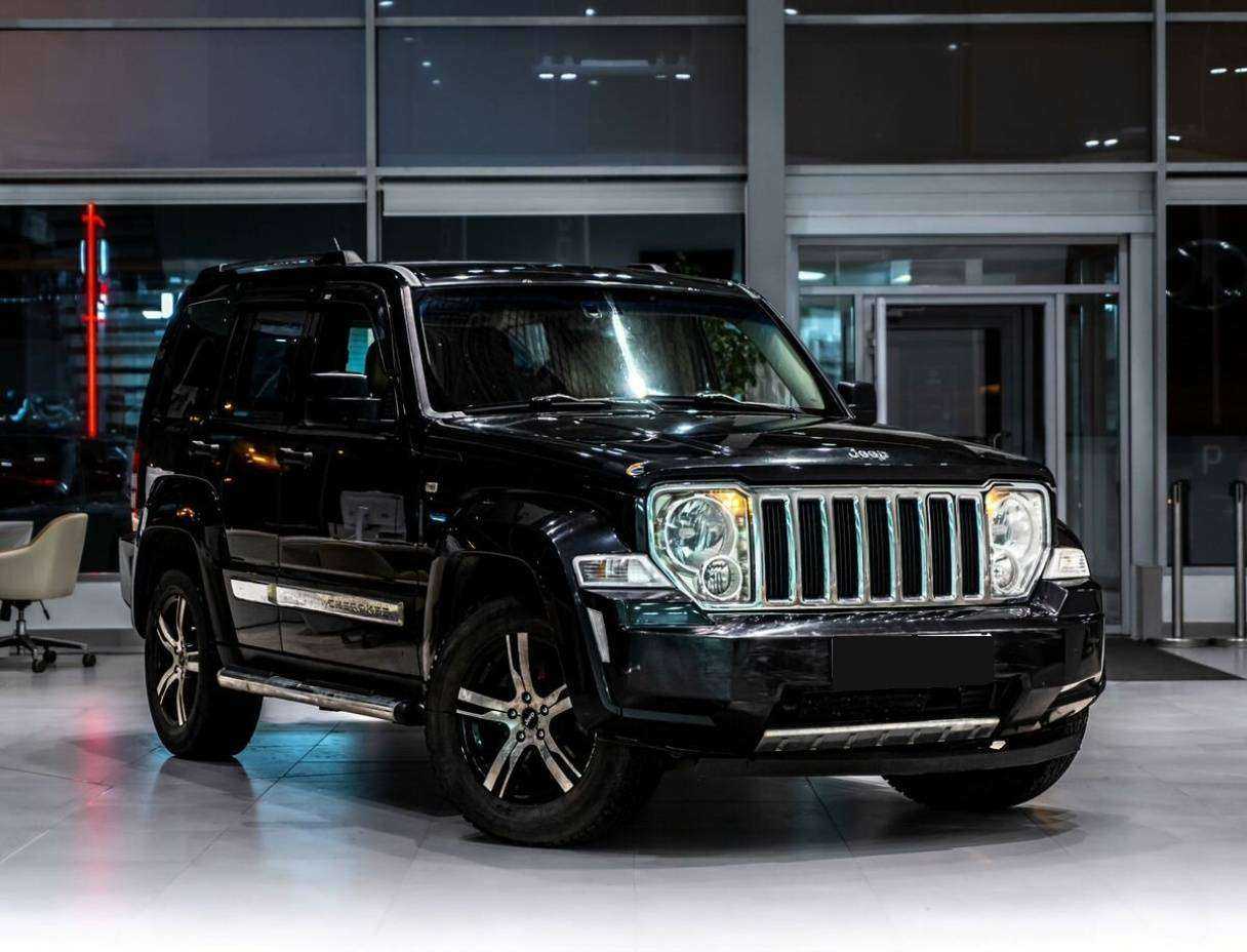 Jeep Cherokee, 2010 - 164 000 км. | Фото №2