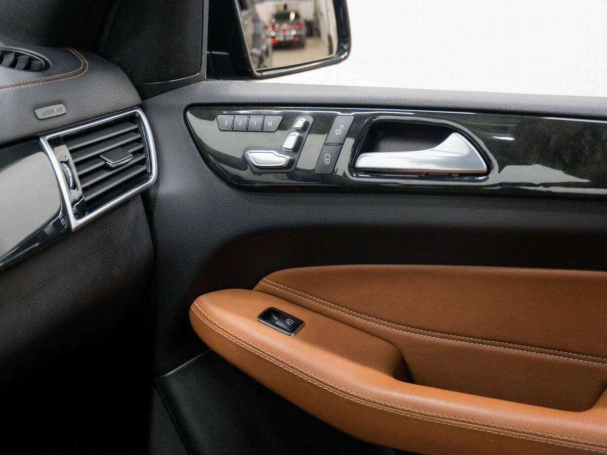 Mercedes-Benz GLS 350 d, 2016 Фото №27