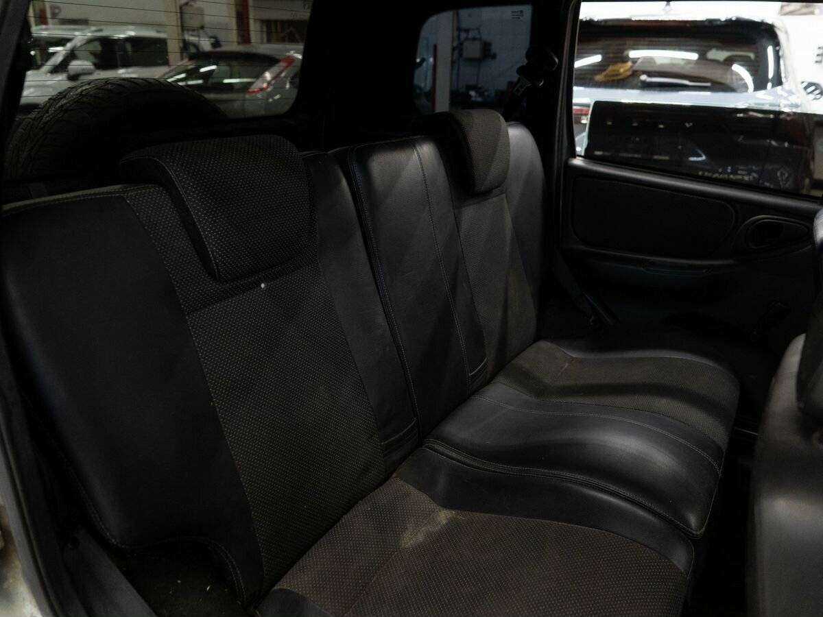 Chevrolet Niva, 2011 - 147 000 км. | Фото №8