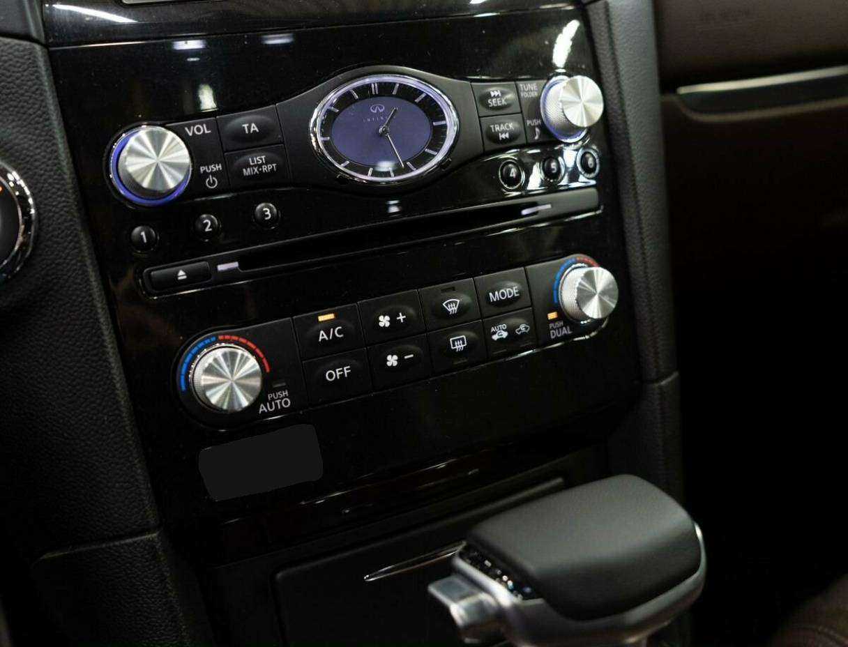 Infiniti FX37, 2011 Фото №12