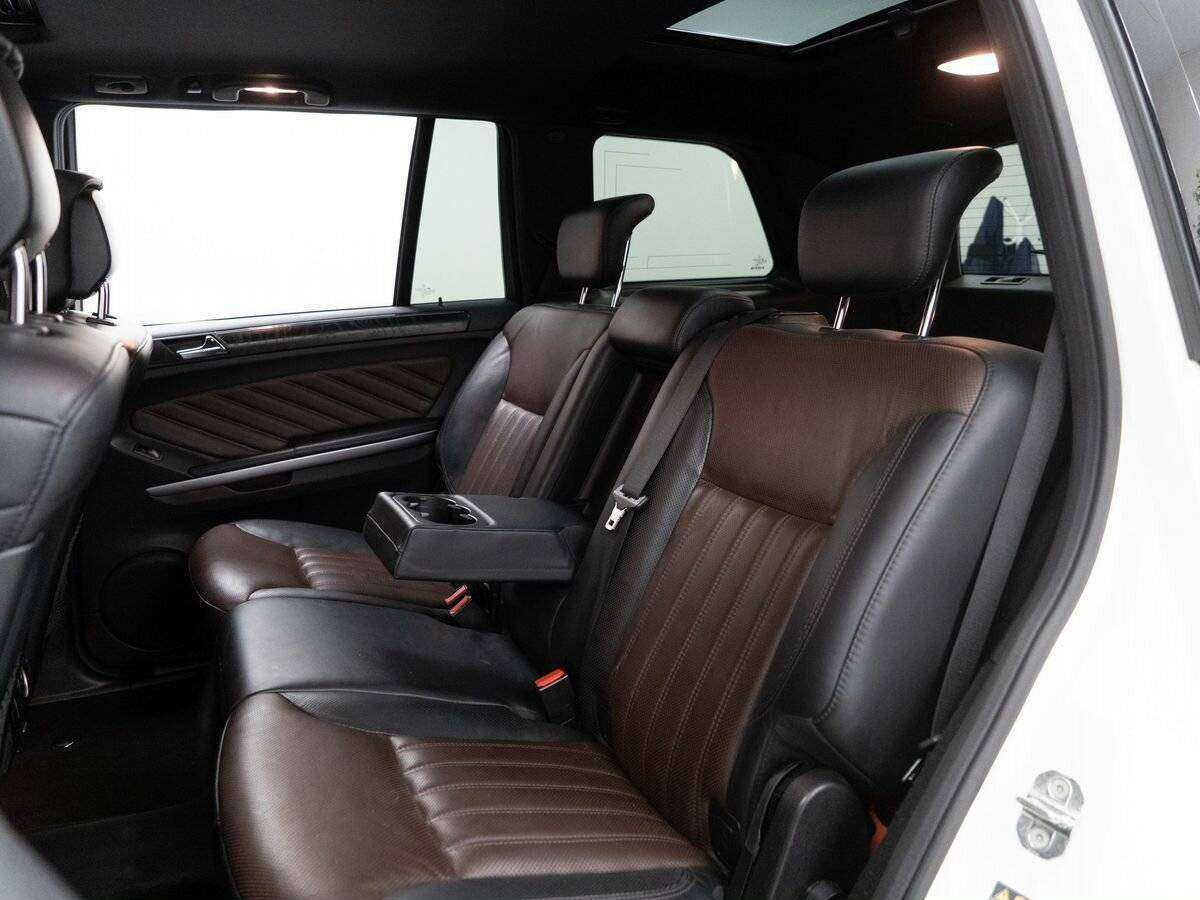 Mercedes-Benz GL-Класс 350, 2012 - 175 133 км. | Фото №7