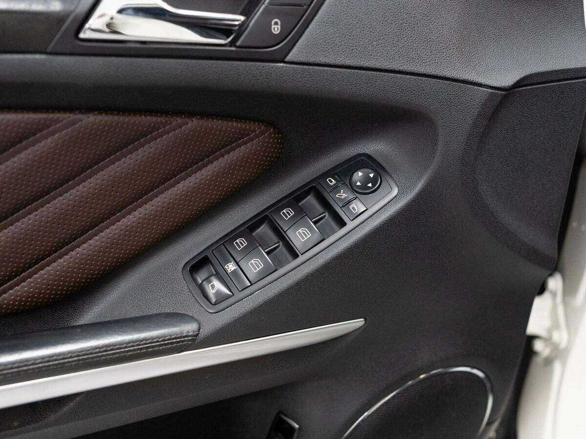 Mercedes-Benz GL-Класс 350, 2012 Фото №13