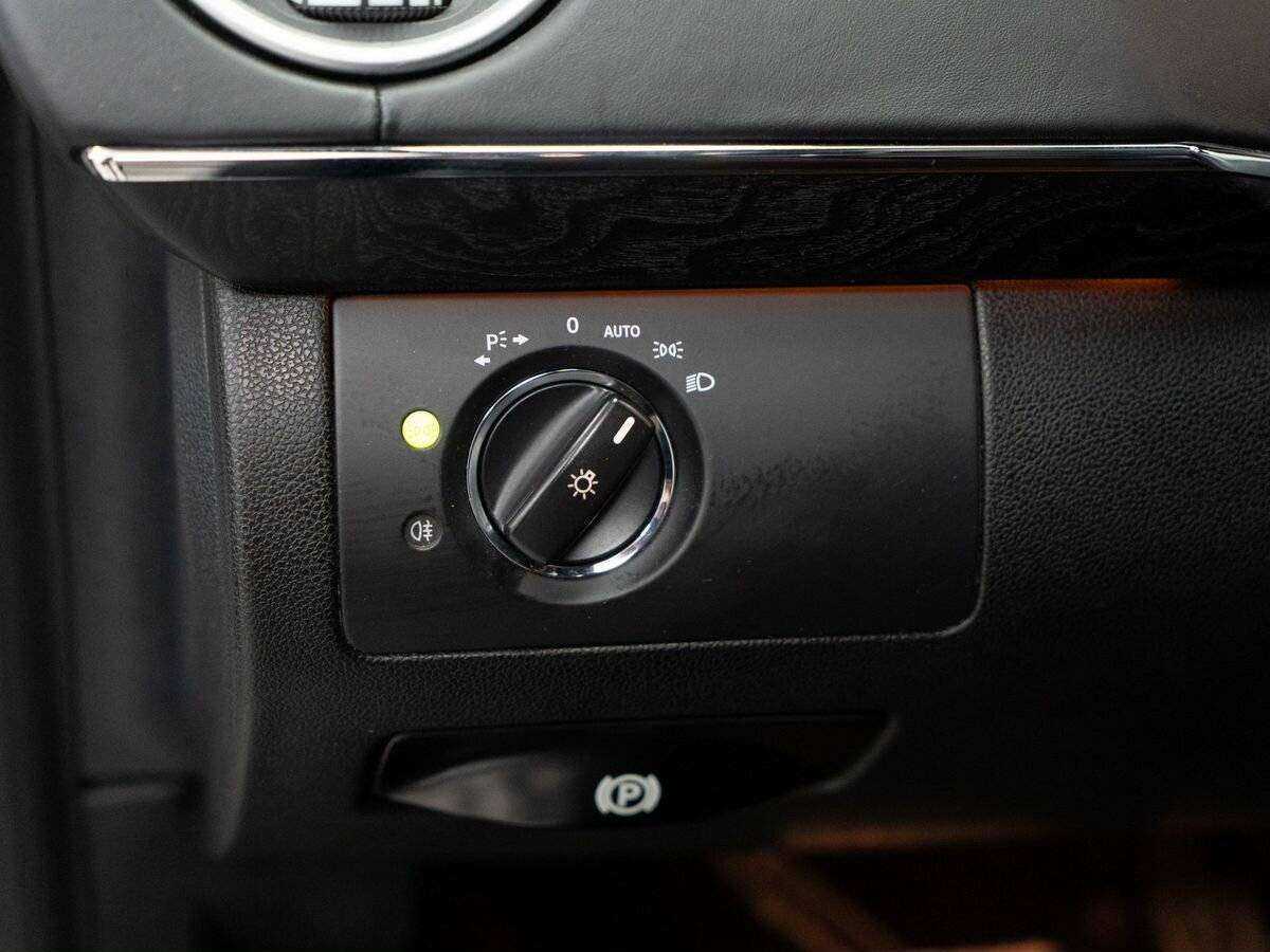 Mercedes-Benz GL-Класс 350, 2012 Фото №16