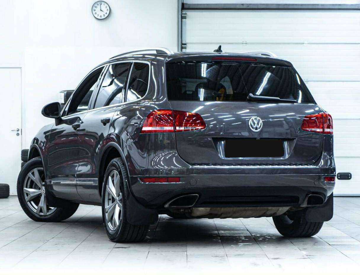 Volkswagen Touareg, 2010 - 250 000 км. | Фото №4