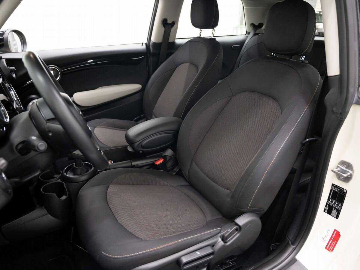 Mini Hatch Cooper, 2019 Фото №8