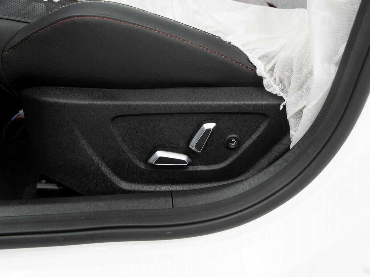 Geely Coolray (Binyue Cool), 2024 Фото №15