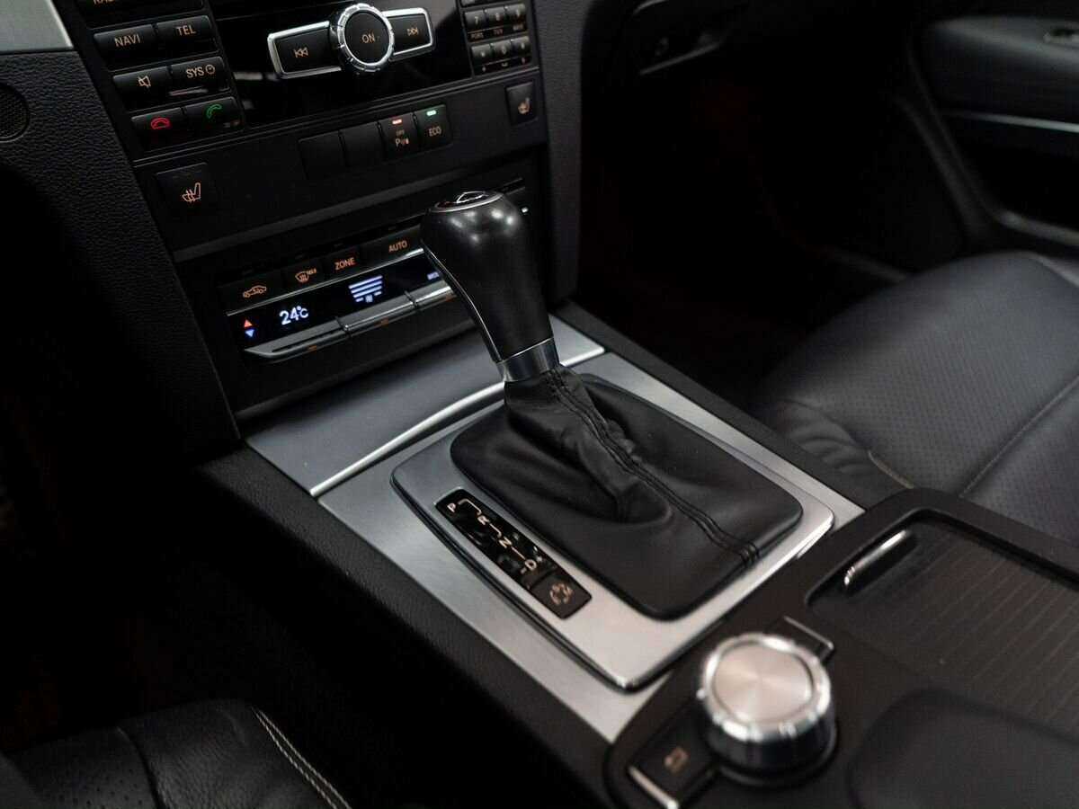 Mercedes-Benz E-Класс 200 7G-Tronic, 2012 Фото №12