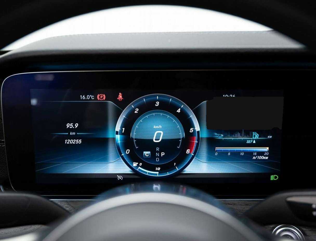 Mercedes-Benz E-Класс 220 d, 2018 Фото №17