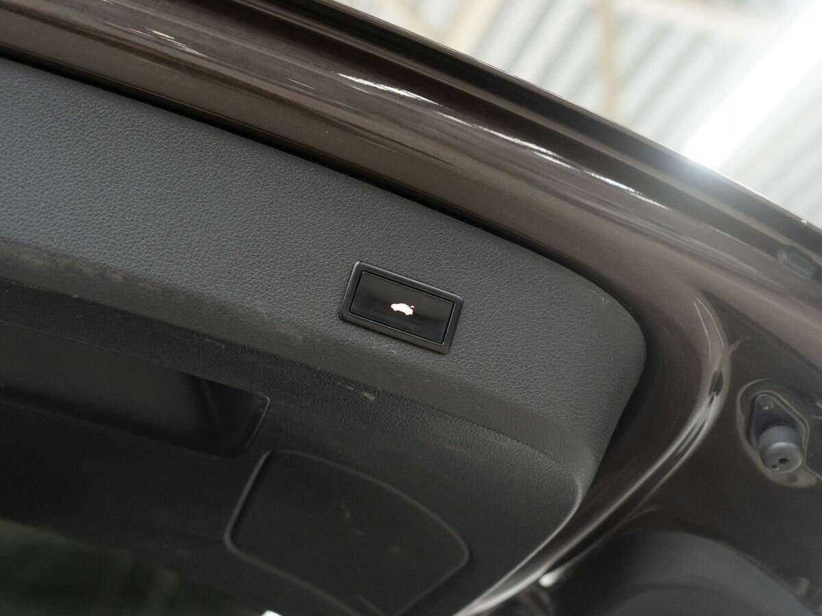 Audi Q7, 2011 Фото №8