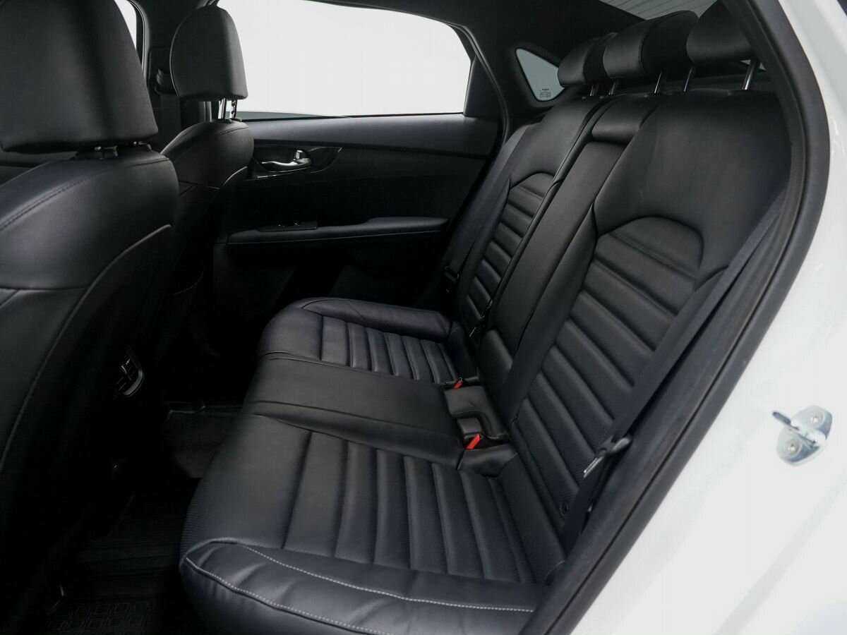 Kia Cerato, 2022 Фото №10