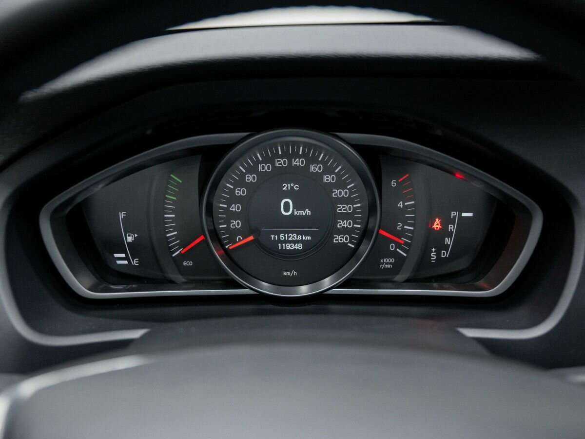 Volvo V40 Cross Country, 2014 Фото №24