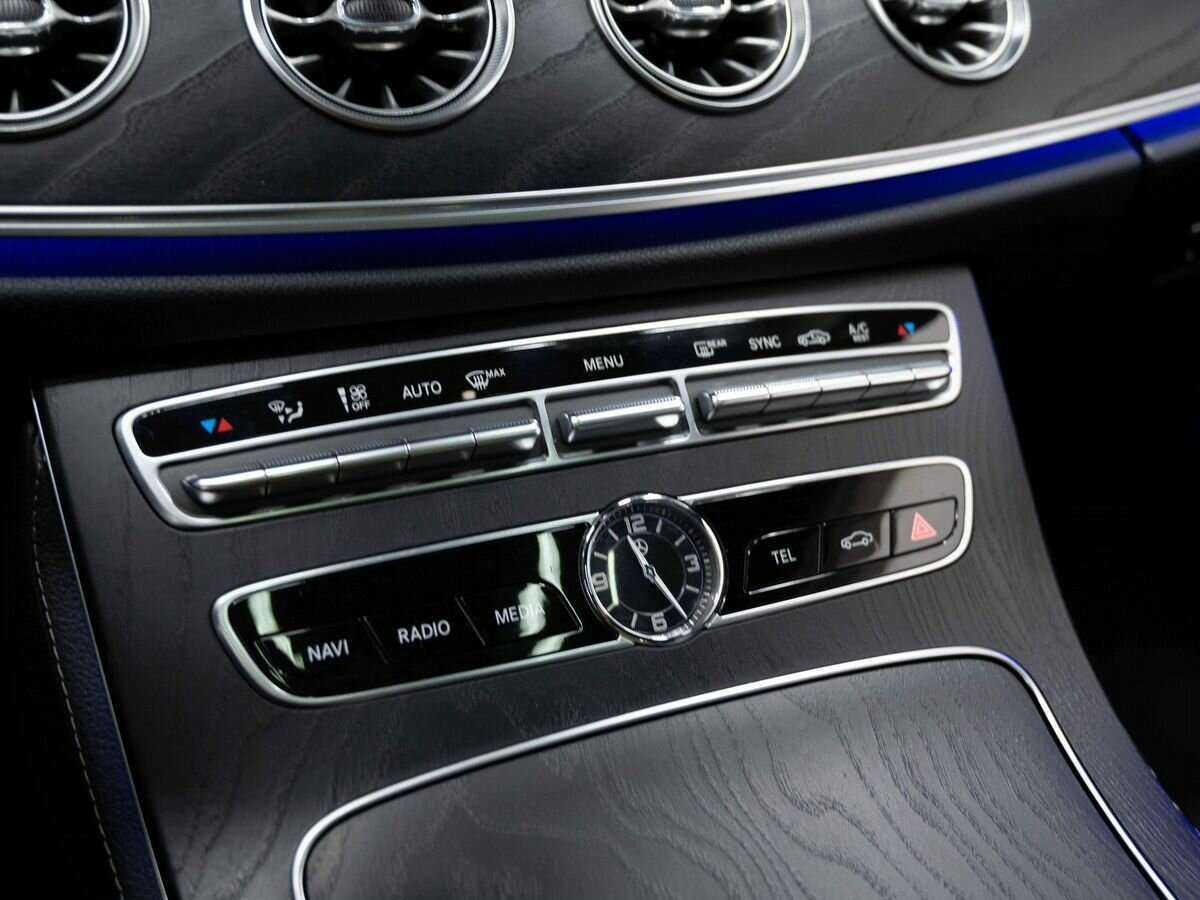 Mercedes-Benz E-Класс 200, 2017 Фото №26