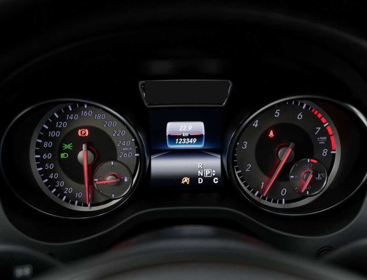 Mercedes-Benz GLA 250, 2016 Фото №25