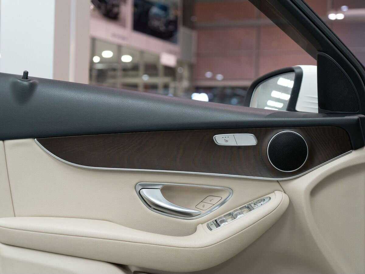 Mercedes-Benz GLC 250 d, 2016 Фото №17