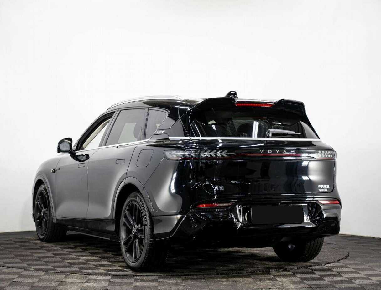 Voyah Free, 2023 - 35 км. | Фото №4