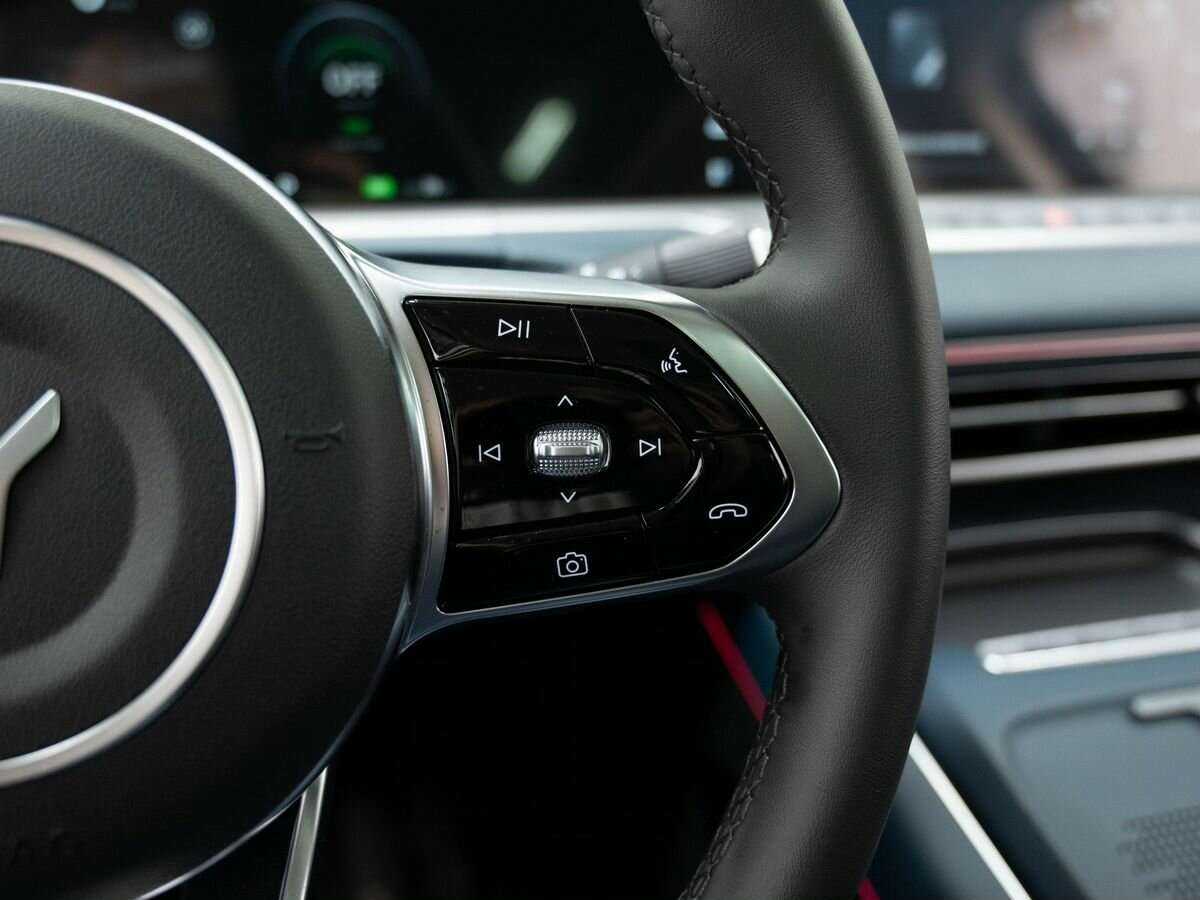 Voyah Free, 2023 Фото №20