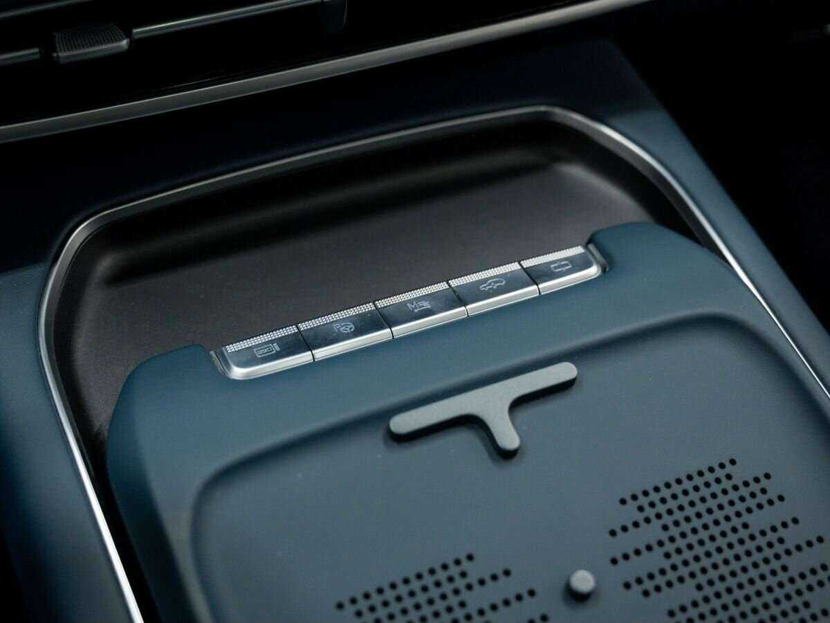 Voyah Free, 2023 Фото №21