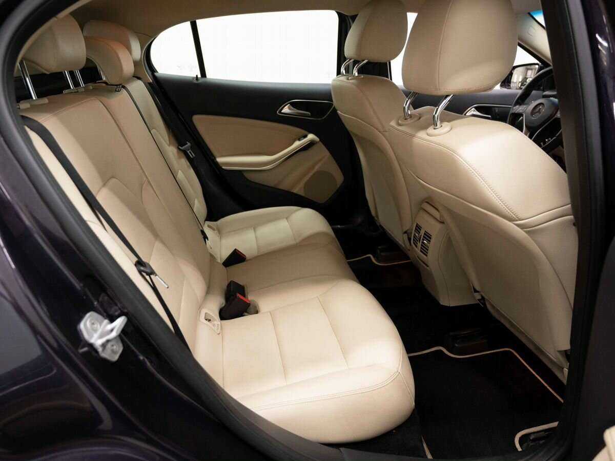 Mercedes-Benz GLA 250, 2015 Фото №10
