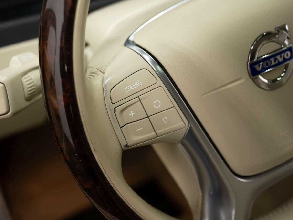 Volvo XC70, 2011 Фото №23