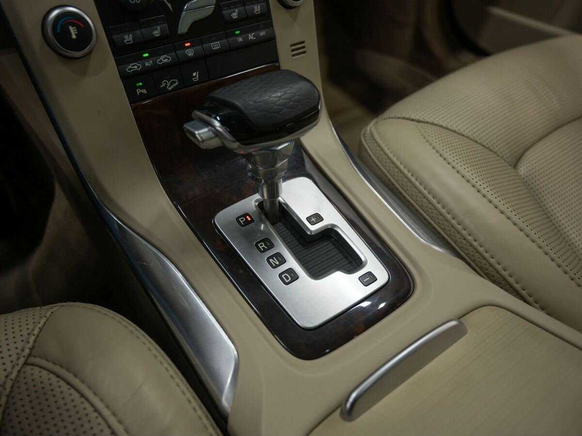 Volvo XC70, 2011 Фото №26