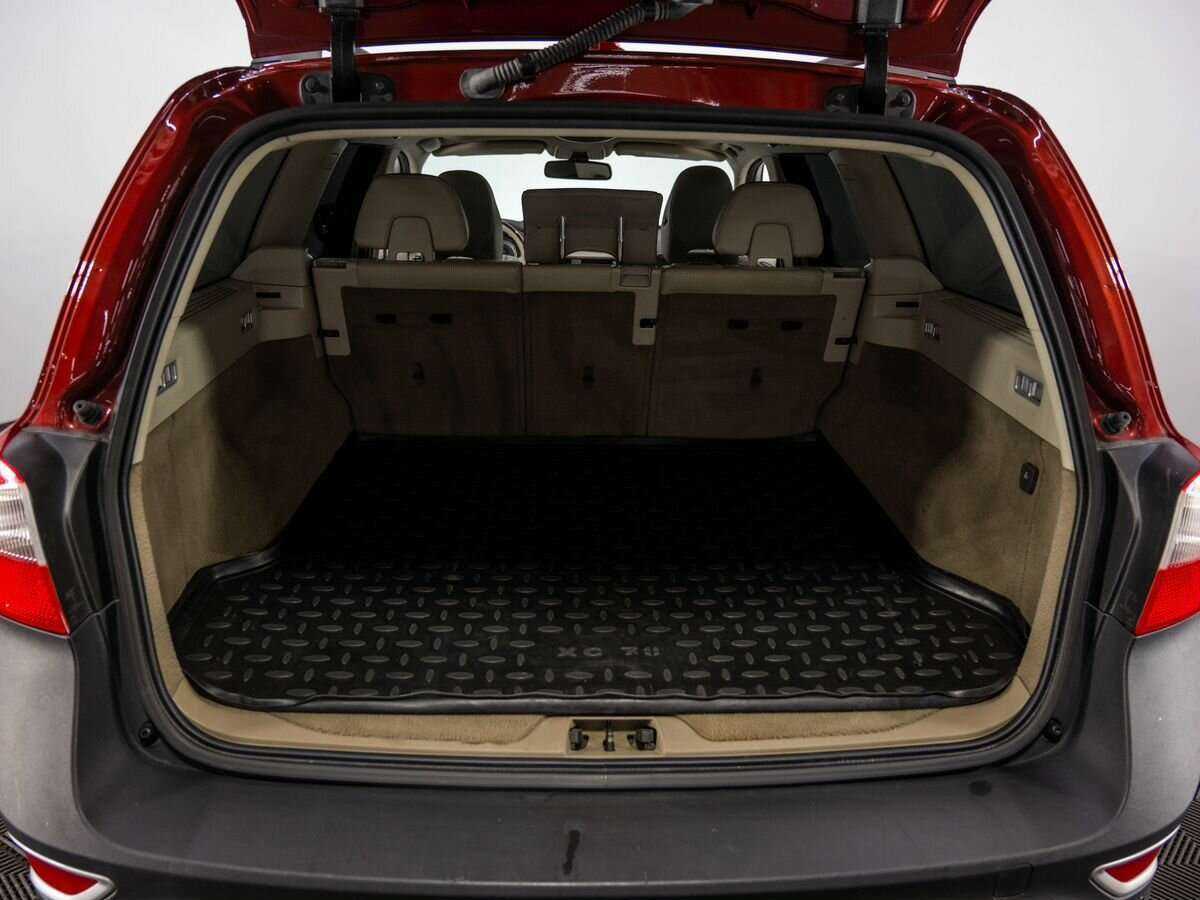 Volvo XC70, 2011 Фото №29