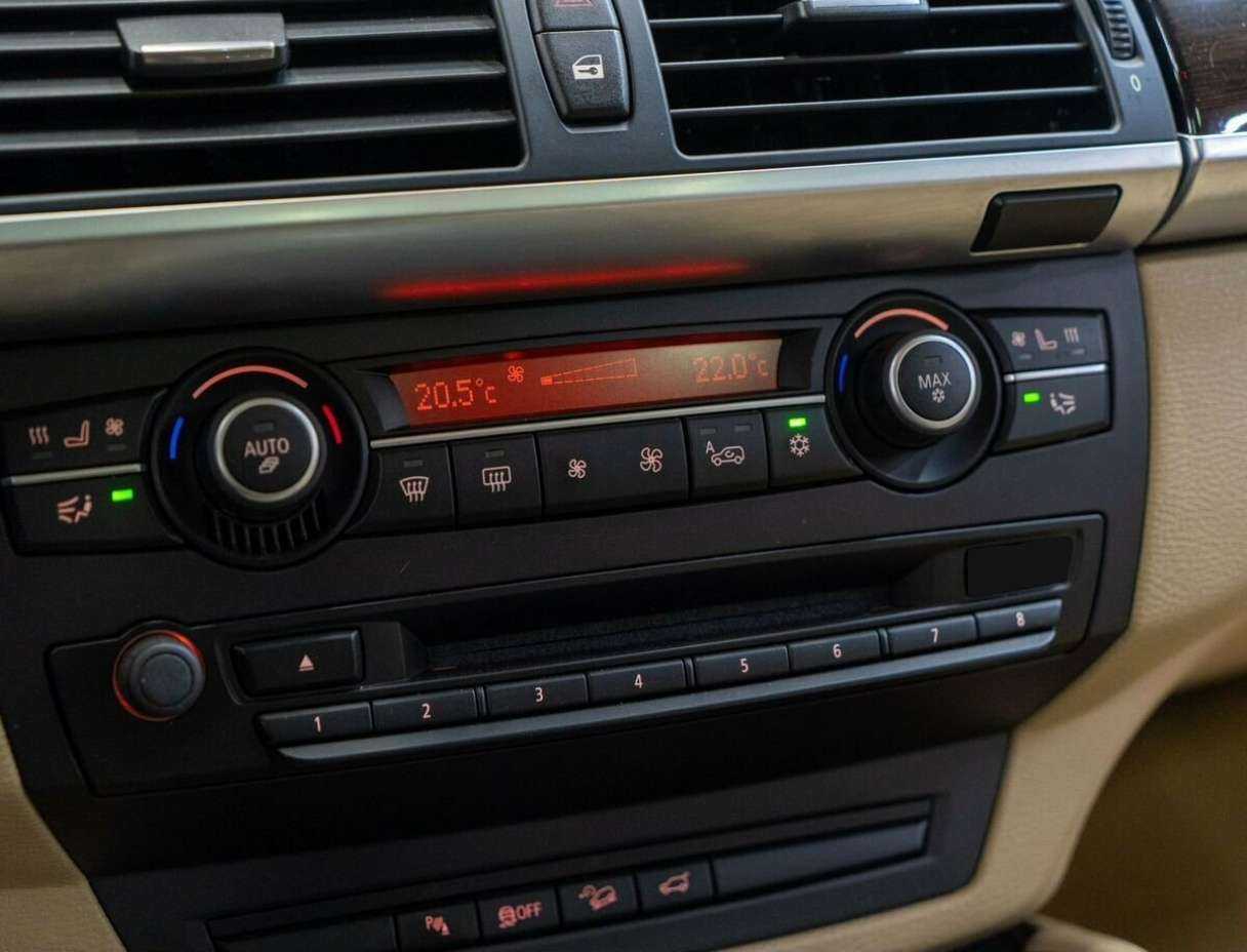 BMW X6 35i, 2013 Фото №15