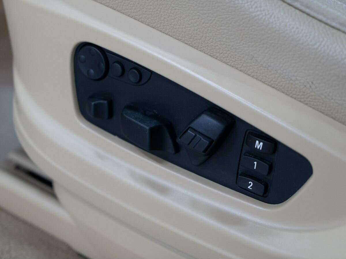 BMW X6 35i, 2013 Фото №18