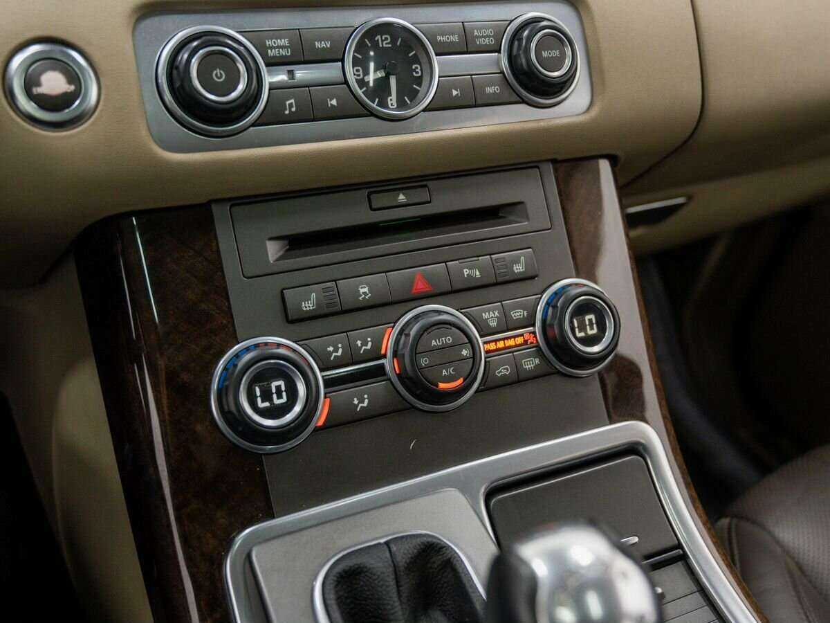 Land Rover Range Rover Sport, 2010 Фото №24