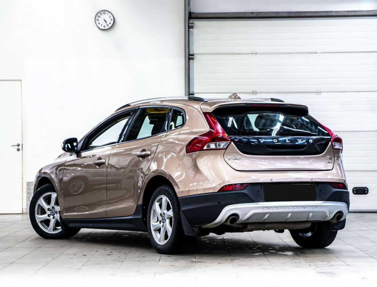 Volvo V40 Cross Country, 2013 Фото №4