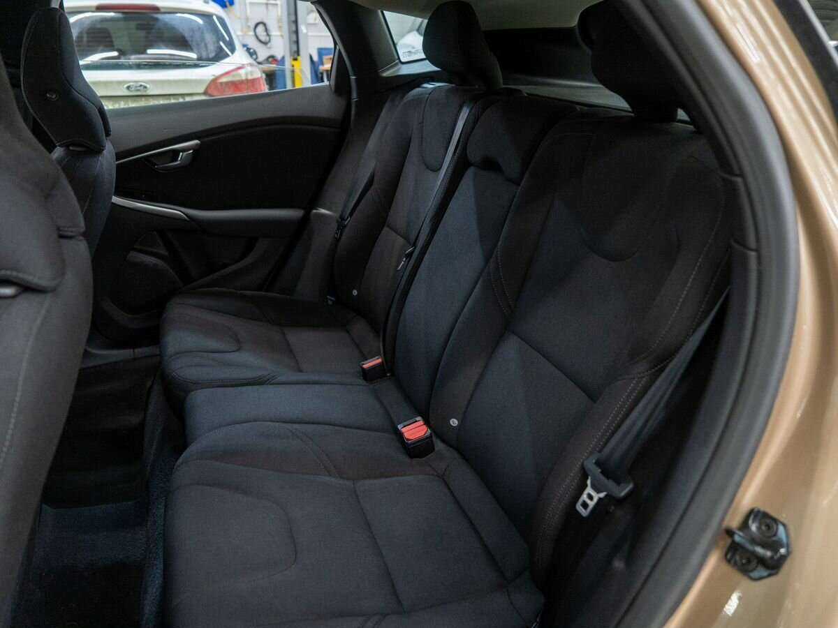 Volvo V40 Cross Country, 2013 Фото №7