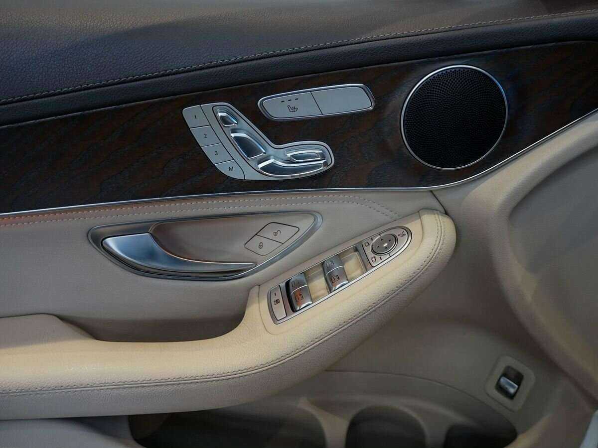 Mercedes-Benz GLC 250 d, 2015 Фото №15