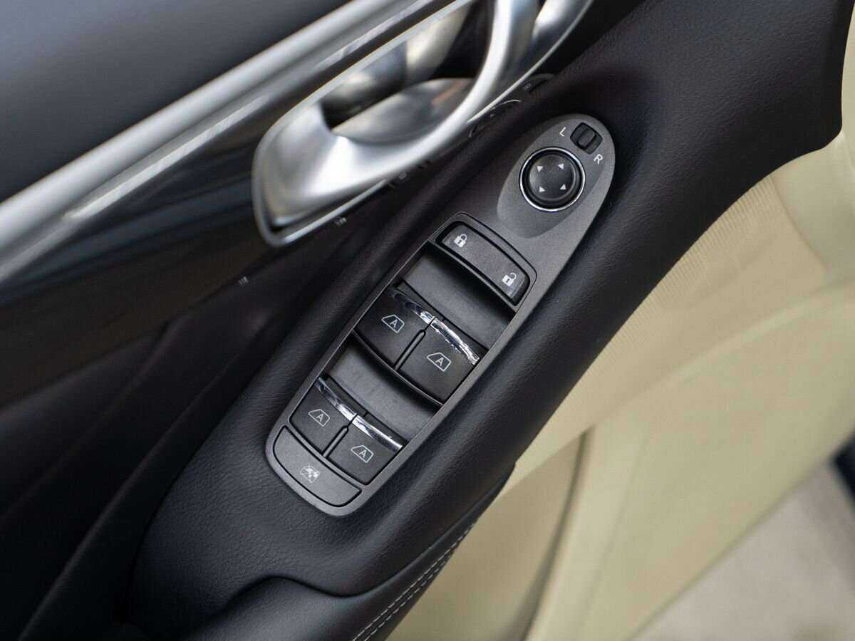 Infiniti Q50, 2014 Фото №13