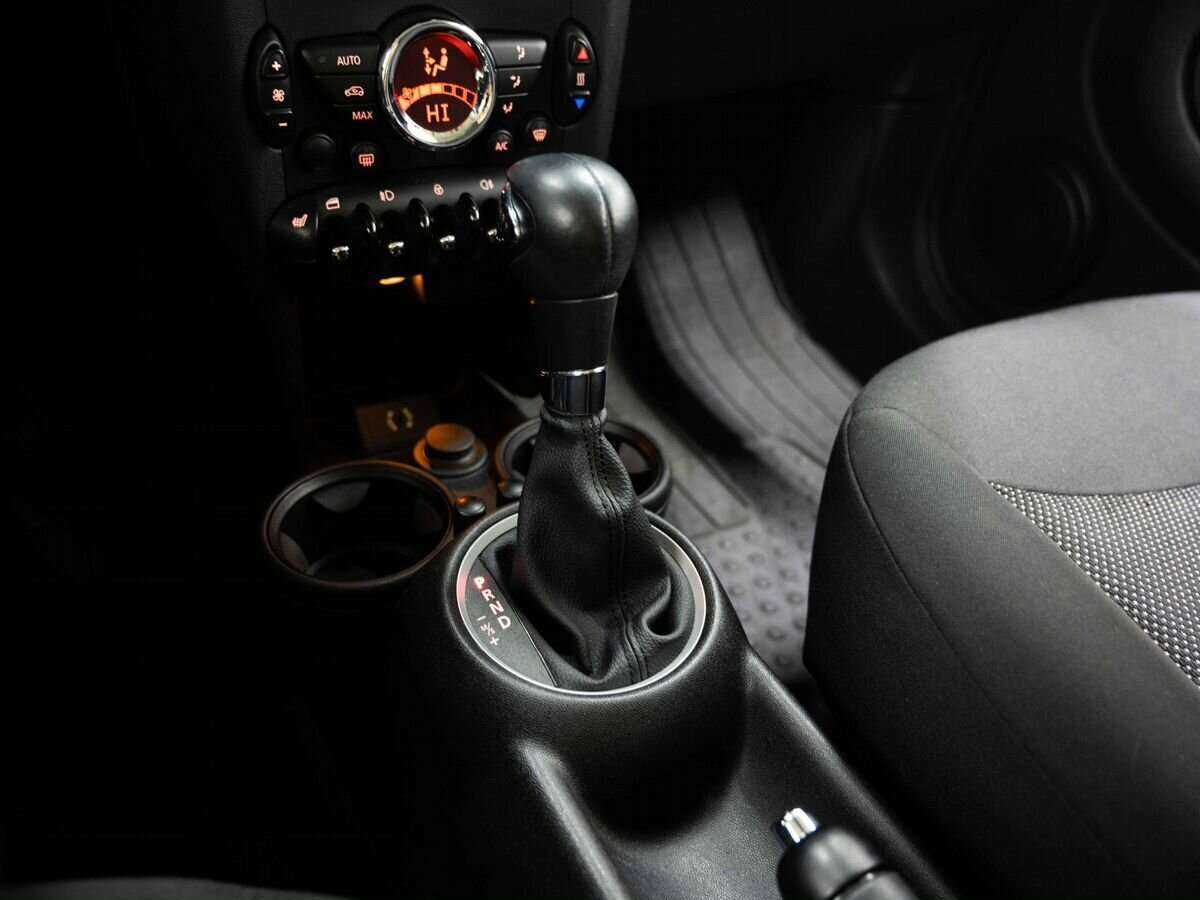 Mini Hatch Cooper, 2013 Фото №22