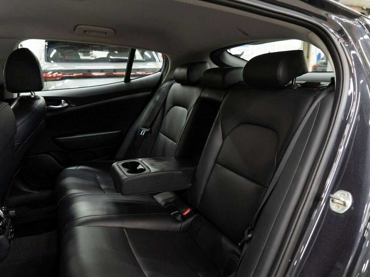 Kia Stinger, 2018 - 96 000 км. | Фото №7