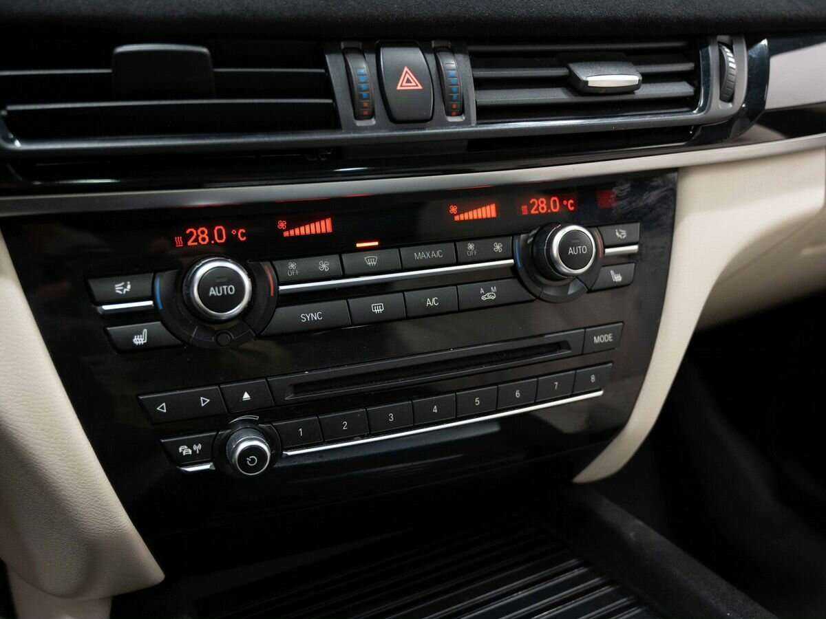 BMW X5 40d, 2015 Фото №22