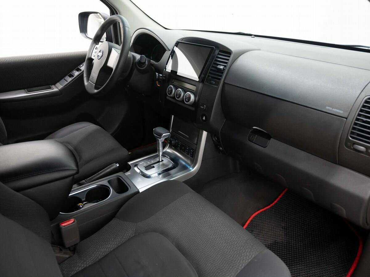Nissan Pathfinder, 2011 Фото №11