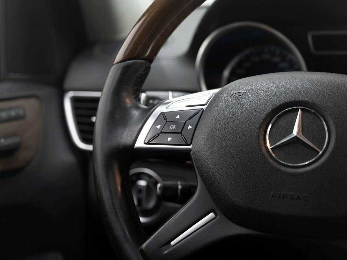 Mercedes-Benz GL-Класс 350 CDI BlueTEC, 2013 Фото №17