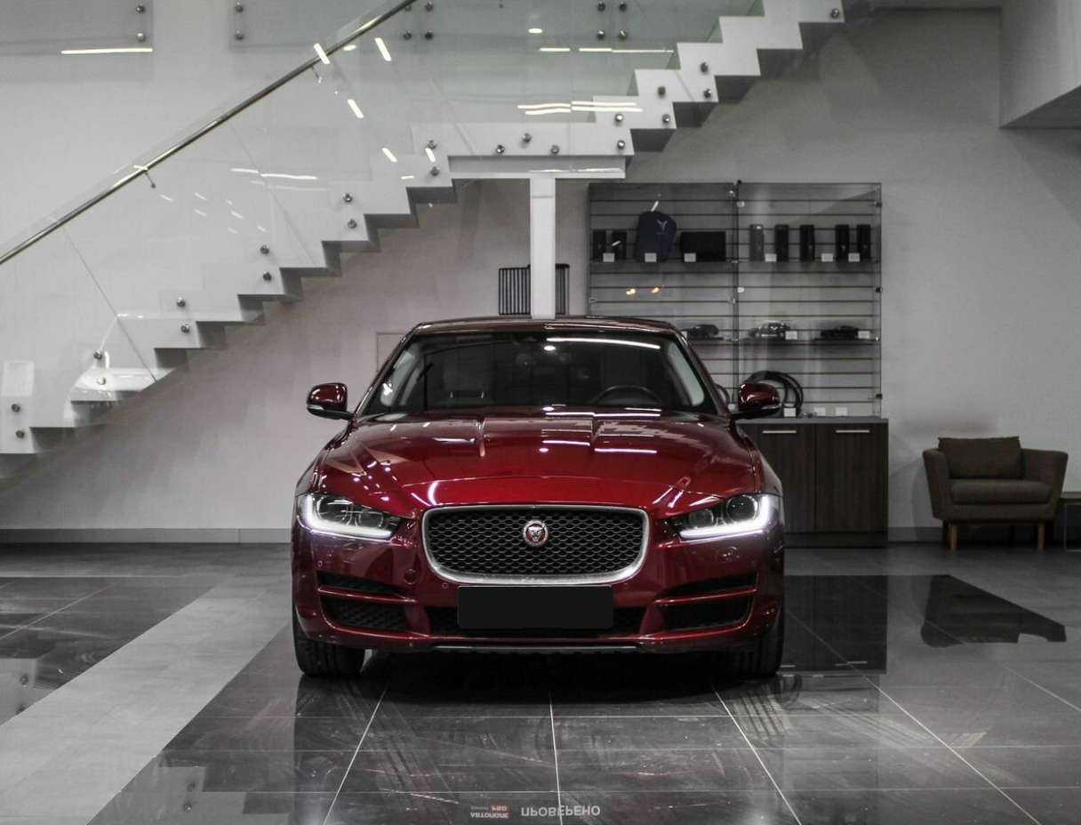 Jaguar XE, 2016 - 140 650 км. | Фото №3