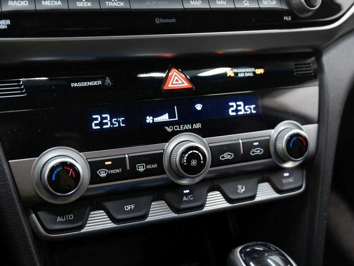 Hyundai Avante, 2018 Фото №20