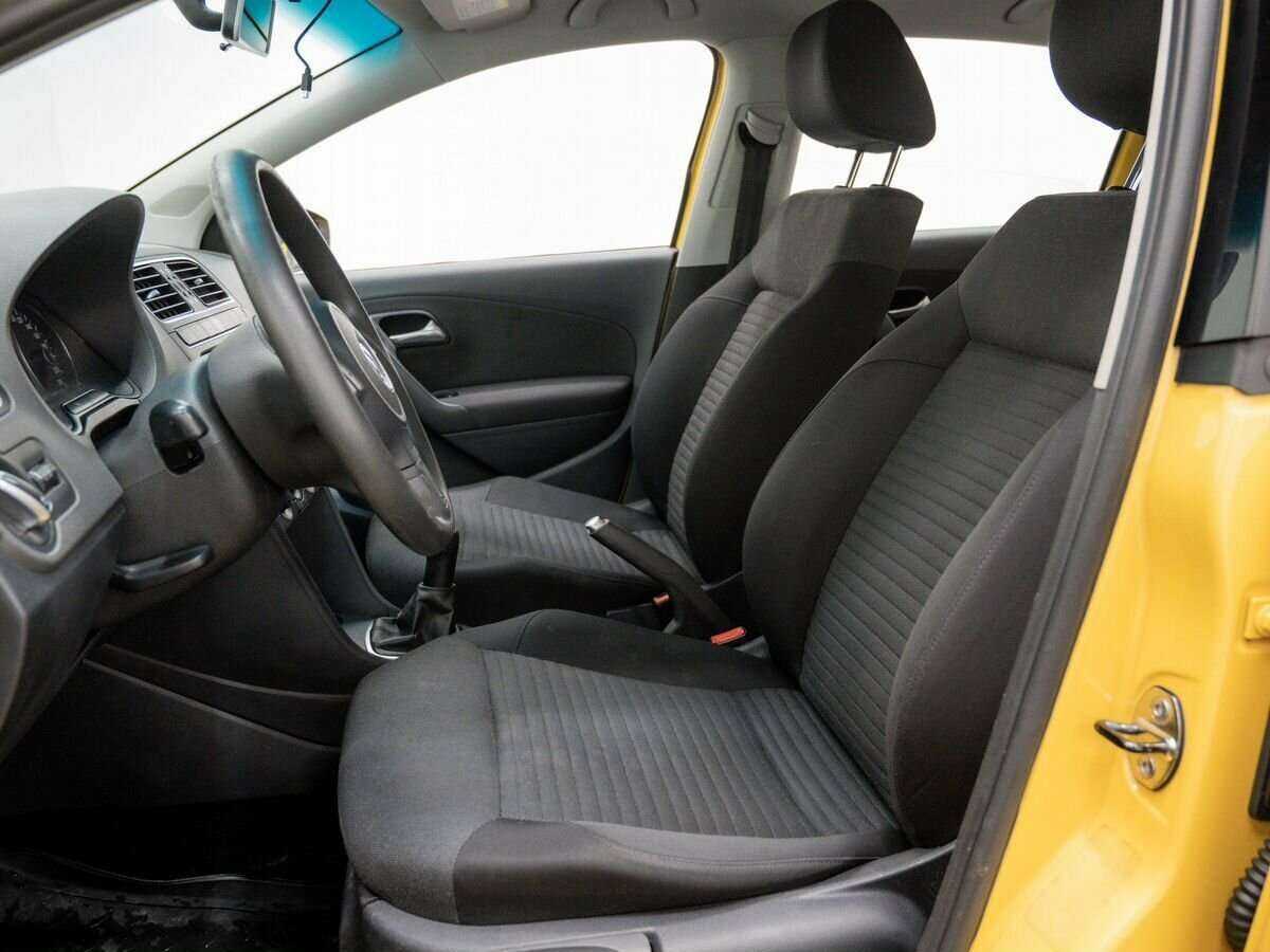 Volkswagen Polo, 2011 Фото №15