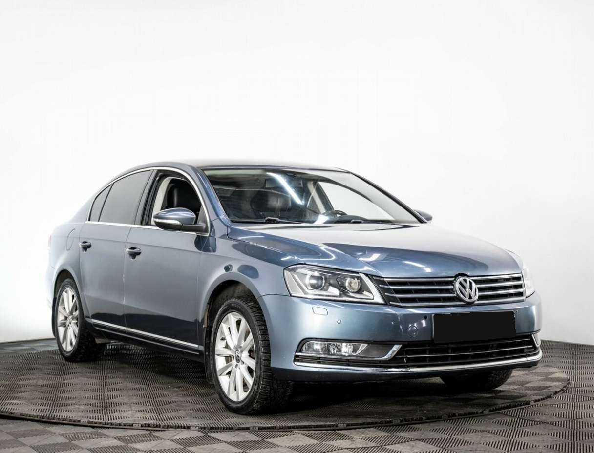 Volkswagen Passat, 2011 - 187 879 км. | Фото №3