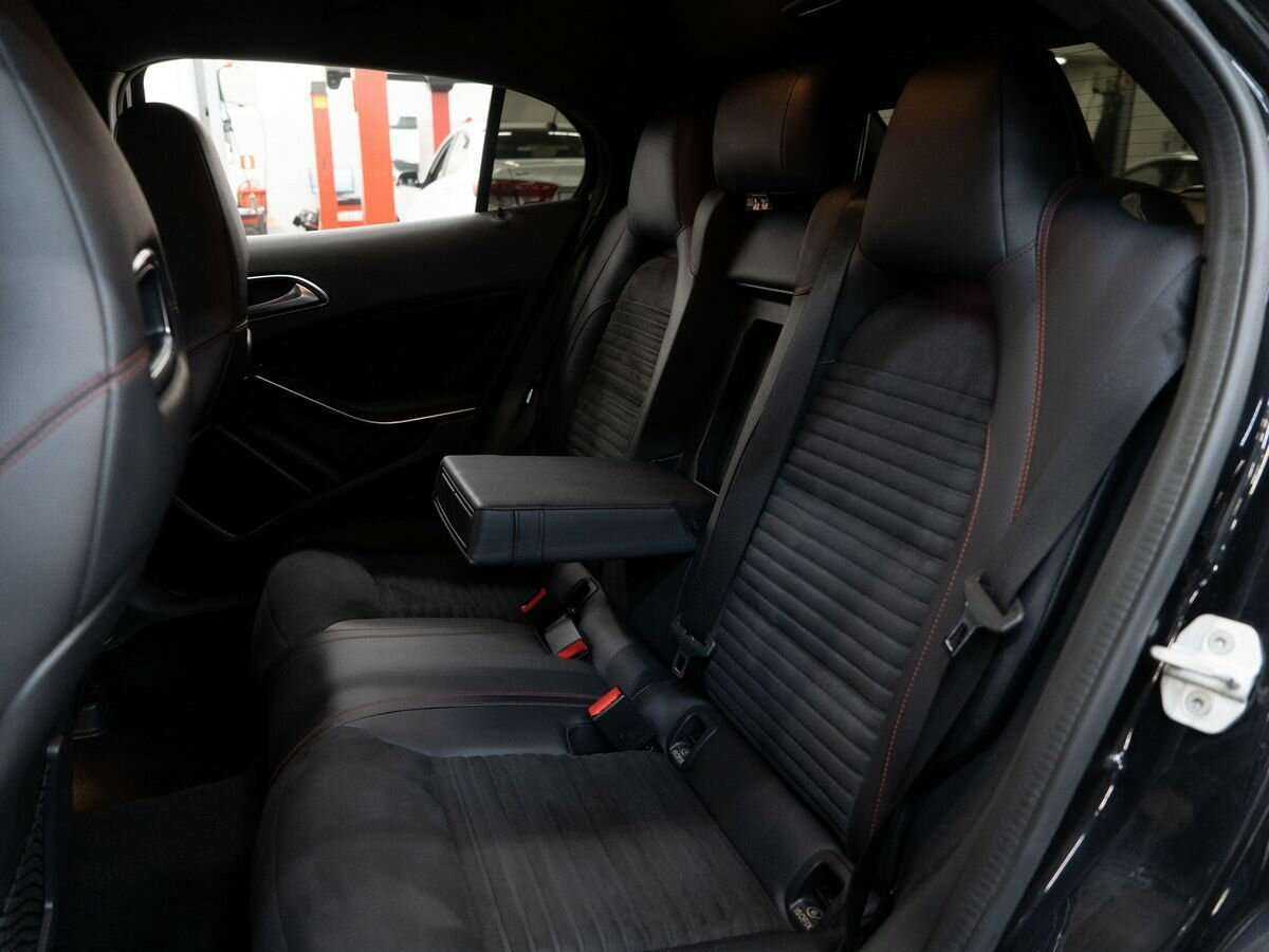 Mercedes-Benz GLA 250, 2017 Фото №9