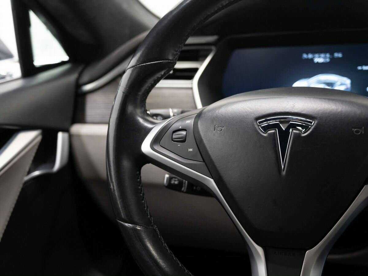 Tesla Model S S70D, 2015 Фото №10